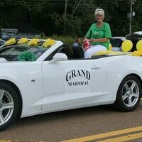 GRAND MARSHAL – Sharye Hendrix, the Twin Cities’ Chamber of Commerce Citizen of the Year served as this year’s Banana Festival Parade Grand Marshal. (Photo by Benita Fuzzell)