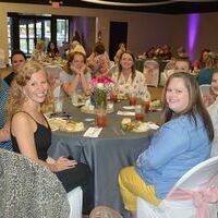 SEE EVERYONE WHO ENJOYED THE BANANA FESTIVAL FASHION SHOW AND DINNER ON MONDAY NIGHT...